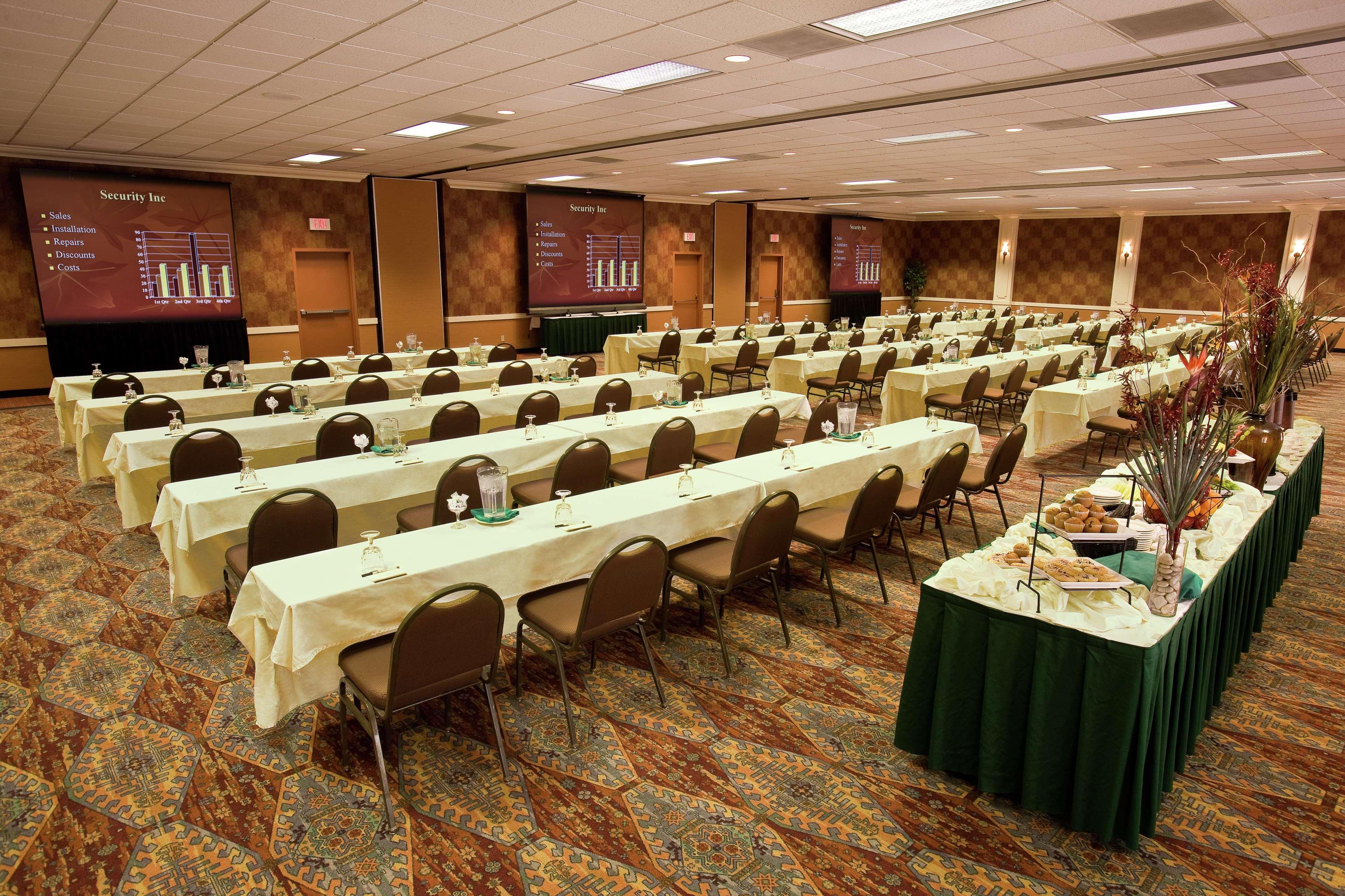 Doubletree Suites By Hilton Tucson Airport Bisnis foto