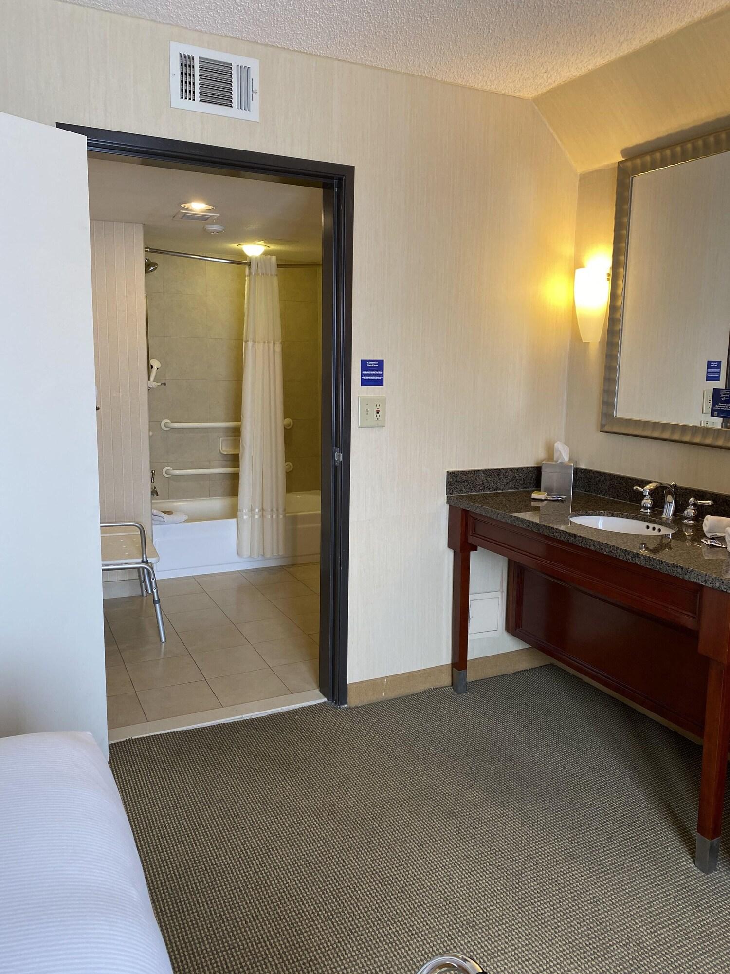 Doubletree Suites By Hilton Tucson Airport Bagian luar foto
