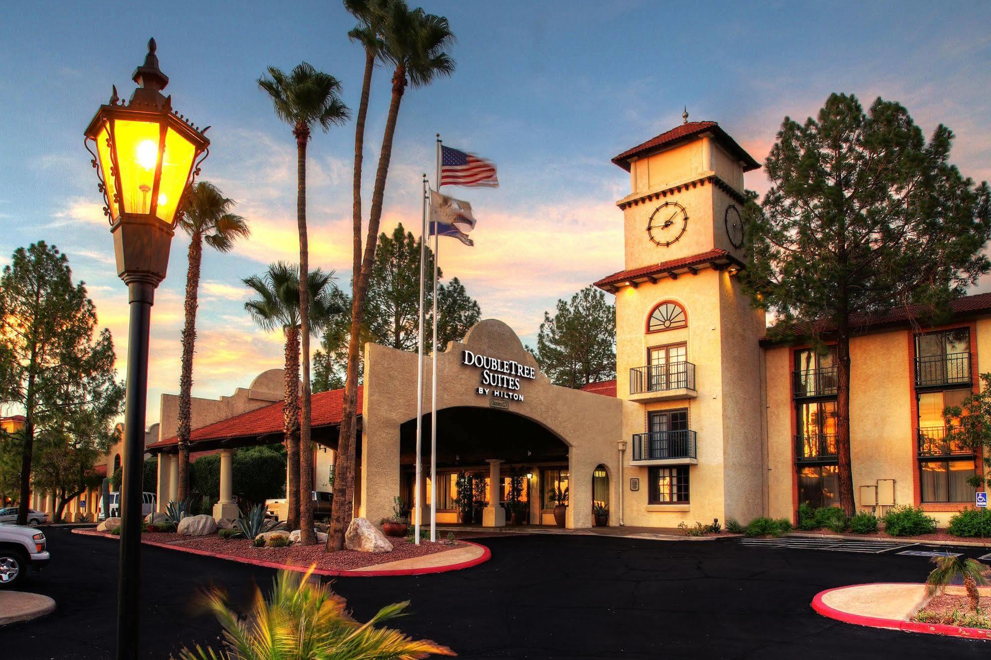 Doubletree Suites By Hilton Tucson Airport Bagian luar foto